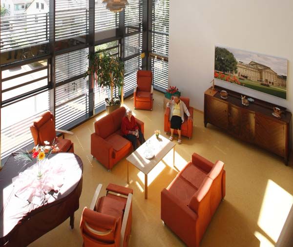 Lichtdurchflutete Galerie