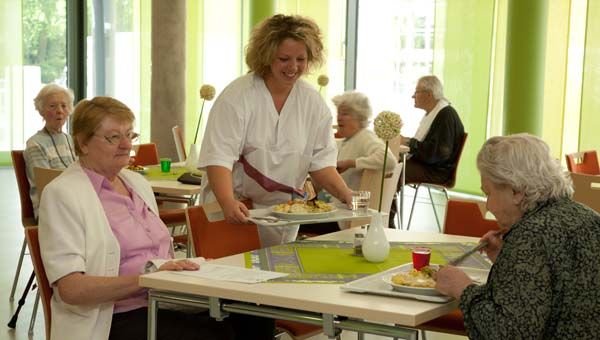 Offener Mittagstisch